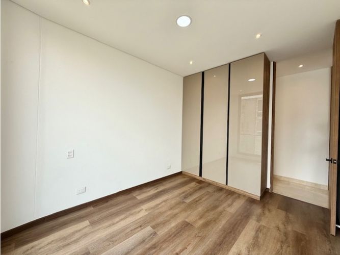 Apartamento en venta en Arboledas, Cali · foto 7 de 17