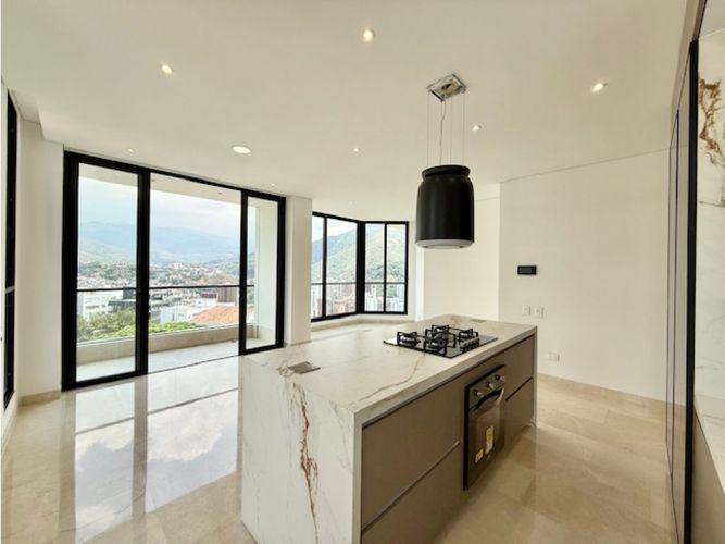 Apartamento en venta en Arboledas, Cali · foto 2 de 22