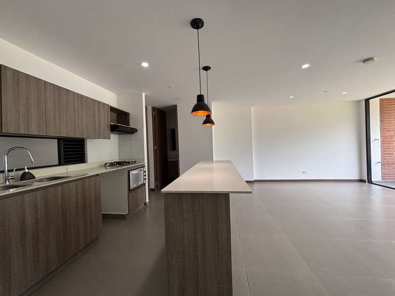 3BR Apartment in Loma del Escobero (124 m²) - 2