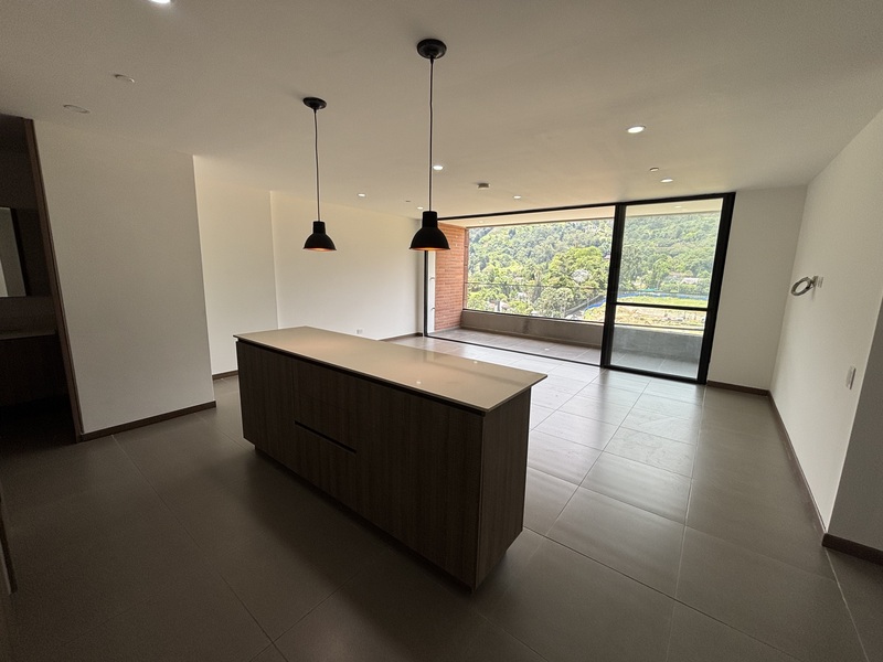 3BR Apartment in Loma del Escobero (124 m²) - 3