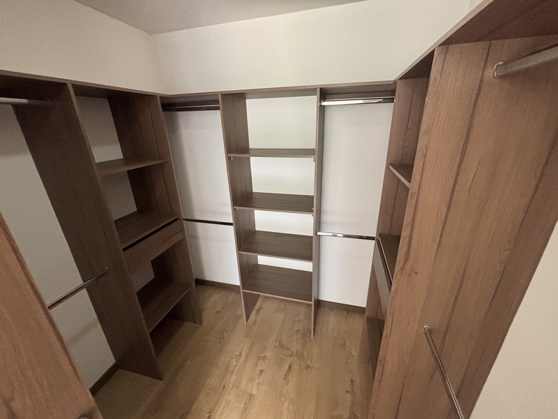 Apartaestudio en arriendo en Loma Del Escobero, Envigado · foto 10 de 17