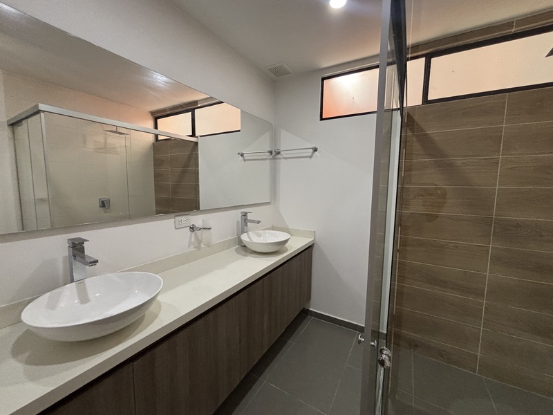 Apartaestudio en arriendo en Loma Del Escobero, Envigado · foto 11 de 17