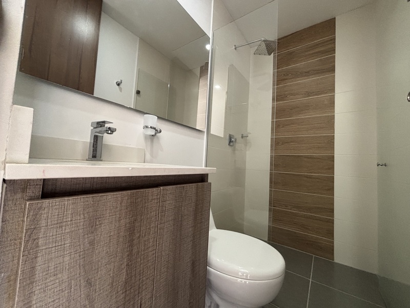 Apartaestudio en arriendo en Loma Del Escobero, Envigado · foto 12 de 17