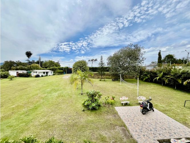 Finca en venta en Cristo Rey, El Carmen de Viboral, 1520 m² · foto 3 de 16