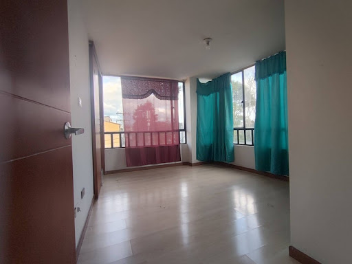 Apartamento en venta en Villas De Granada, Bogotá · foto 9 de 24