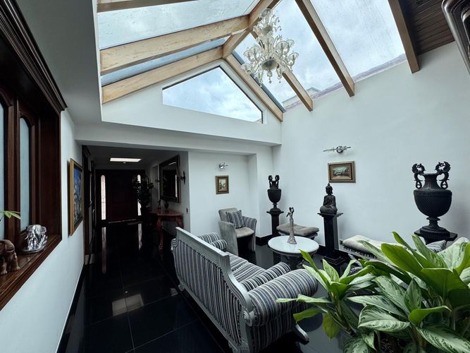 Casa de 5 alcobas en venta en Serrezuela, Mosquera, 580 m² · foto 2 de 24