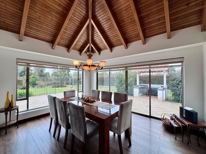 Casa de 5 alcobas en venta en Serrezuela, Mosquera, 580 m² · foto 5 de 24
