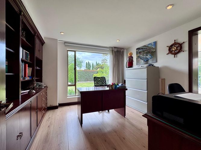 Casa de 5 alcobas en venta en Serrezuela, Mosquera, 580 m² · foto 6 de 24