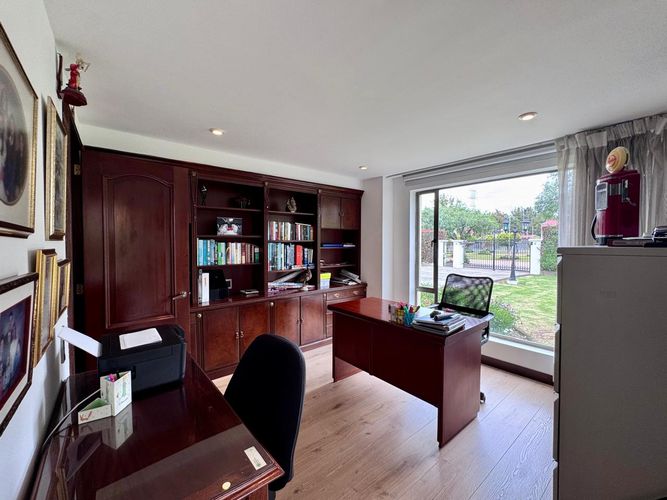 Casa de 5 alcobas en venta en Serrezuela, Mosquera, 580 m² · foto 8 de 24