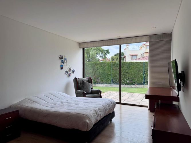 Casa de 5 alcobas en venta en Serrezuela, Mosquera, 580 m² · foto 10 de 24