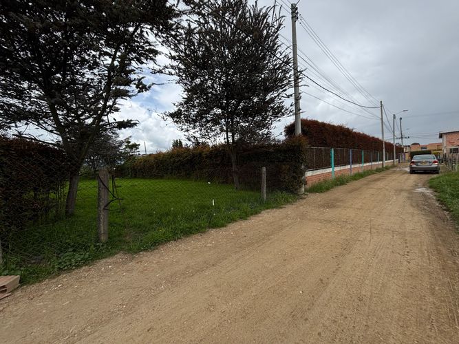 Lote en venta en Canelon, Cajicá, 374 m² · foto 2 de 12