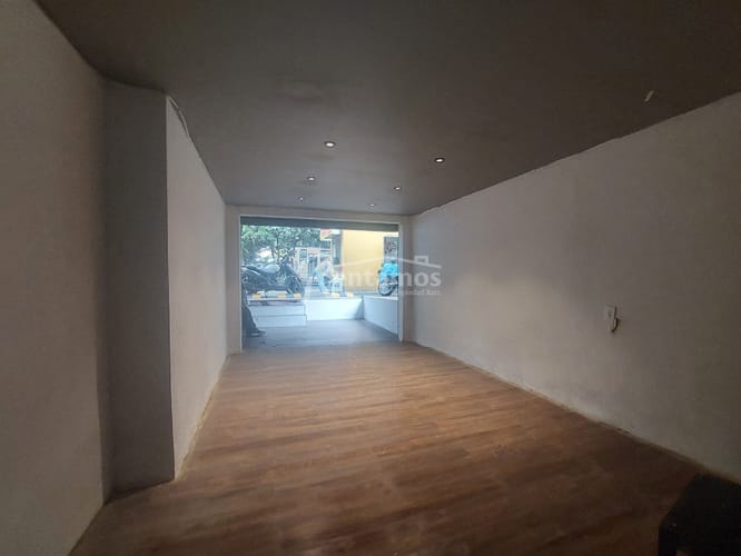 Local en arriendo en Colombia, Medellín, 40 m² · foto 5 de 16