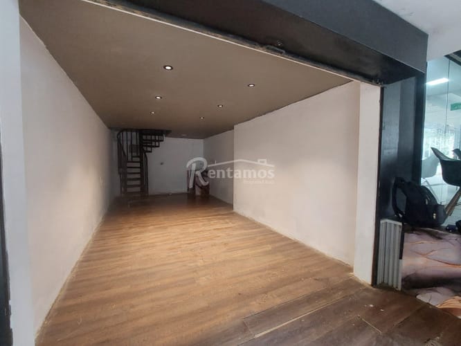 Local en arriendo en Colombia, Medellín, 40 m² · foto 9 de 16