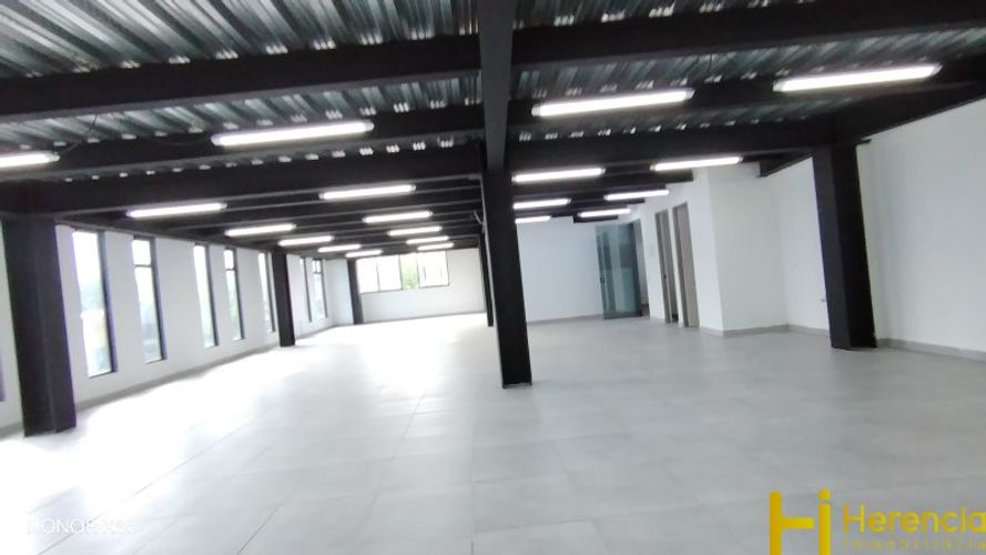 Bodega en arriendo en Tenche, Medellín, 207 m² · foto 5 de 9