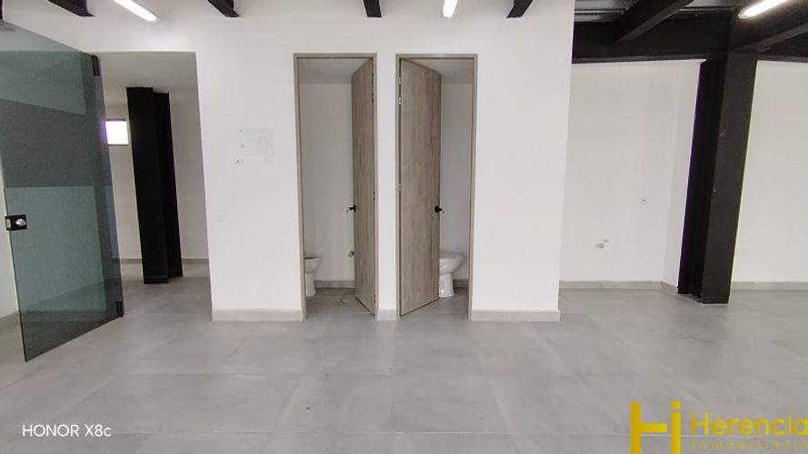 Bodega en arriendo en Tenche, Medellín, 207 m² · foto 9 de 9
