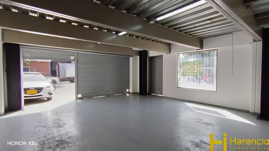 Local en arriendo en Tenche, Medellín, 130 m² · foto 8 de 12