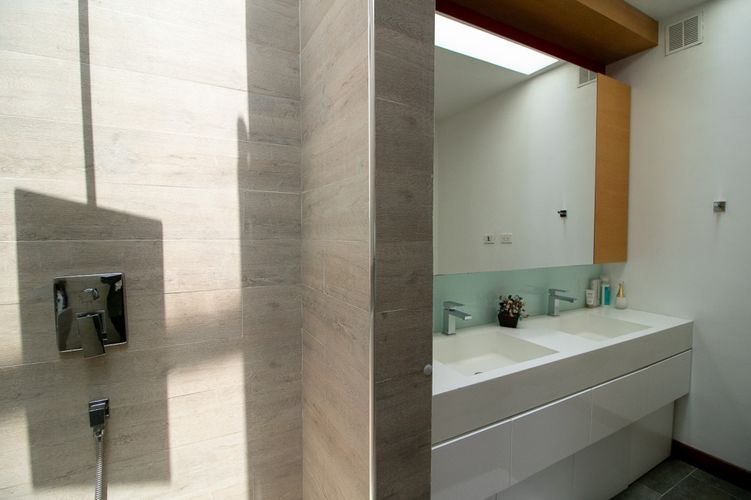 Apartamento de 3 alcobas en venta en Cerros De Niza, Bogotá, 192 m² · foto 17 de 24