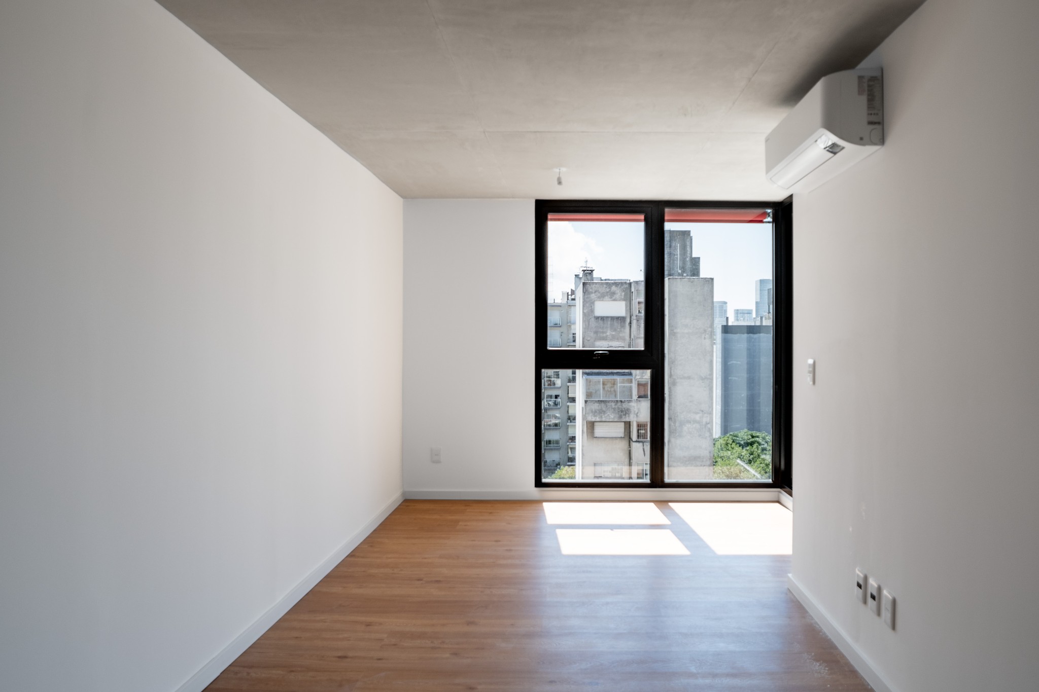 ALQUILER | APARTAMENTO DE UN DORMITORIO CON GGE - POCITOS - Vista