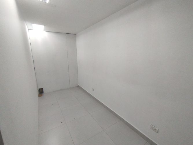 Local en arriendo en La Candelaria, Medellín, 90 m² · foto 7 de 13