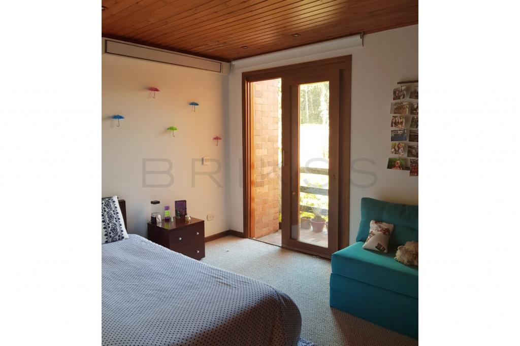 Apartamento en venta en El Refugio, Bogotá · foto 7 de 11