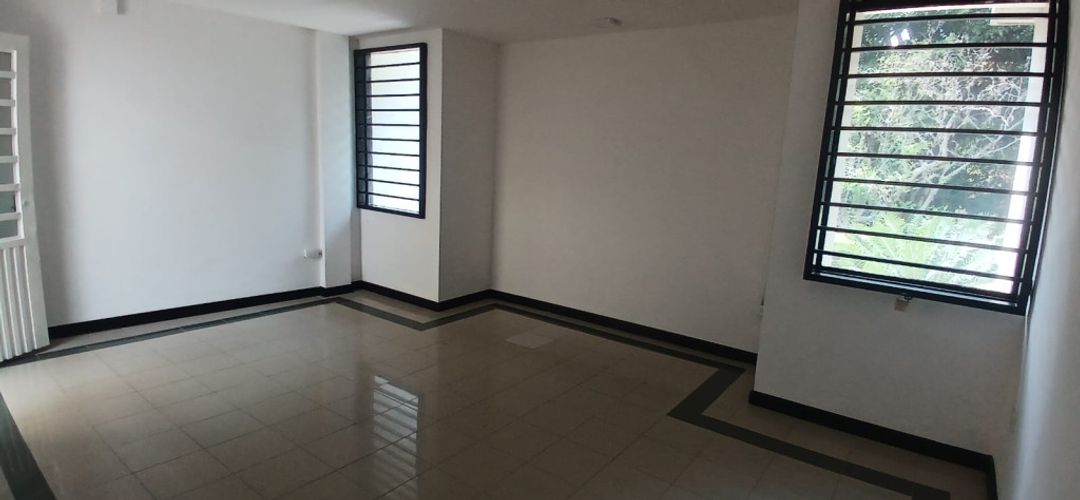 Local en arriendo en Tequendama, Cali, 51 m² · foto 5 de 20