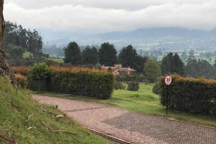 Lote en venta en Centro, La Calera, 3691 m² · foto 7 de 10