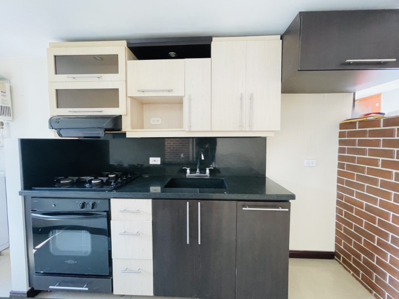 Apartamento en venta en Loma del Indio, Medellín 2