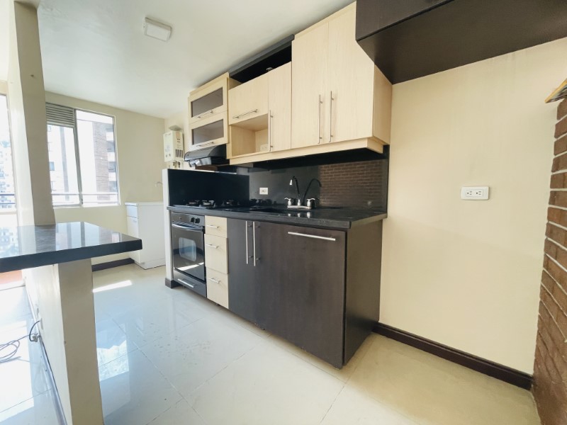 Apartamento en venta en Loma del Indio, Medellín 3