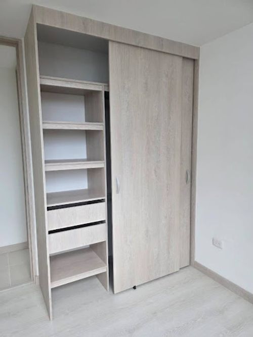 Apartamento de 3 alcobas en venta en Los Colegios, Rionegro, 62 m² · foto 4 de 12