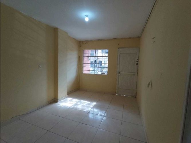 Apartamento de 5 alcobas en arriendo en Berlin, Medellín, 110 m² · foto 9 de 24