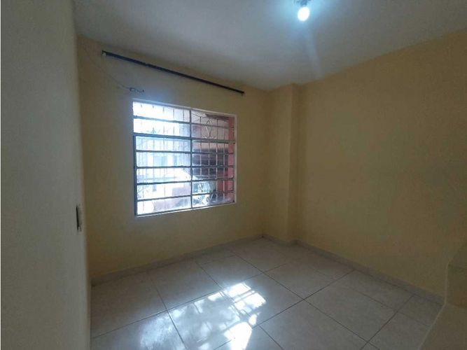 Apartamento de 5 alcobas en arriendo en Berlin, Medellín, 110 m² · foto 12 de 24