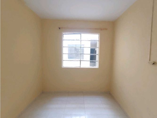 Apartamento de 5 alcobas en arriendo en Berlin, Medellín, 110 m² · foto 13 de 24