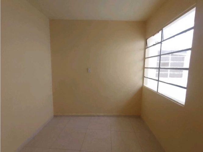 Apartamento de 5 alcobas en arriendo en Berlin, Medellín, 110 m² · foto 15 de 24