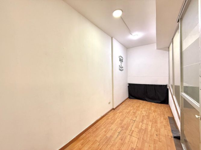 Local en arriendo en Sector Plaza De Bolivar, Pereira, 9 m² · foto 3 de 8
