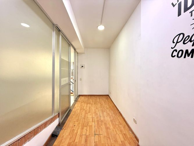 Local en arriendo en Sector Plaza De Bolivar, Pereira, 9 m² · foto 4 de 8