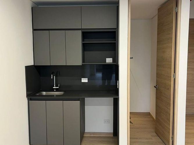 Oficina en arriendo en Vía Las Palmas, Envigado, 64 m² · foto 4 de 7