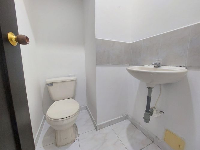 Local en arriendo en Centro, Armenia, 24 m² · foto 4 de 12