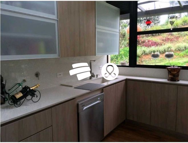 Casa de 3 alcobas en venta en Loma Del Escobero, Envigado · foto 2 de 24