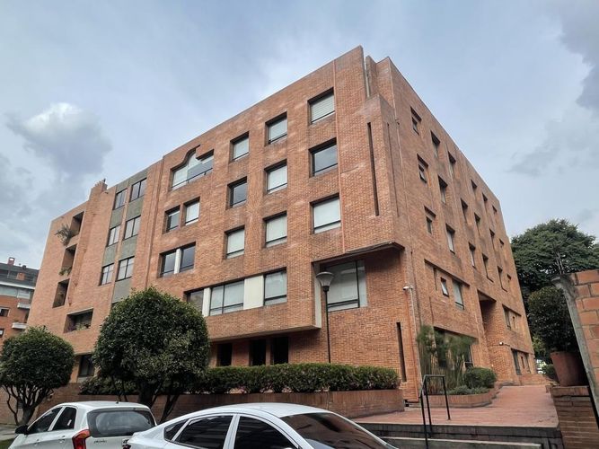 Apartamento de 2 alcobas en venta en Santa Barbara Central, Bogotá, 95 m² · foto 15 de 15