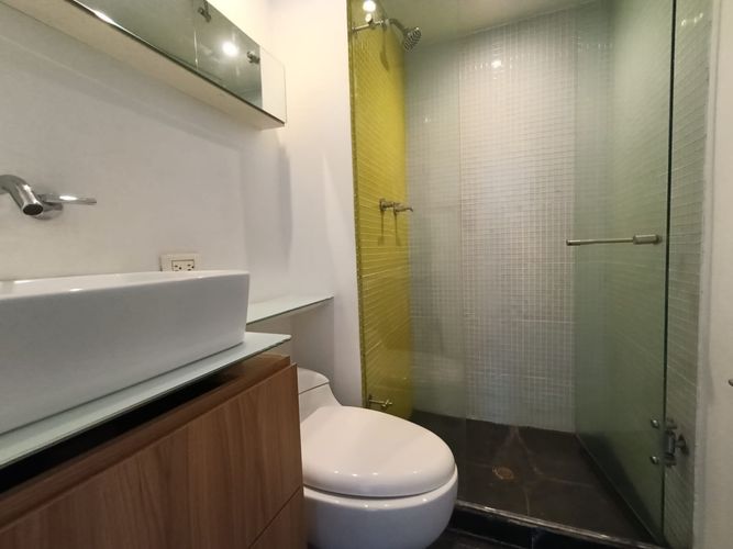 Apartamento de 3 alcobas en arriendo en El Poblado, Medellín, 129 m² · foto 17 de 20