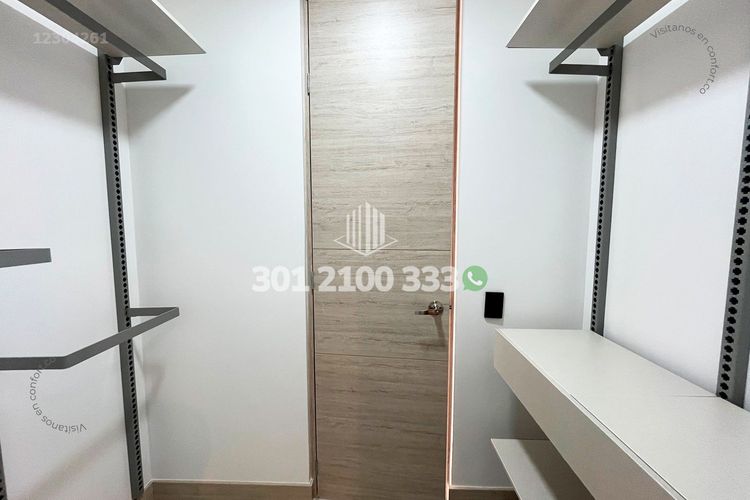 Apartamento de 2 alcobas en arriendo en Los Balsos, Medellín, 87 m² · foto 16 de 24