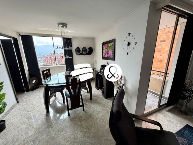 Apartamento de 4 alcobas en venta en Belén, Medellín, 124 m² · foto 2 de 15