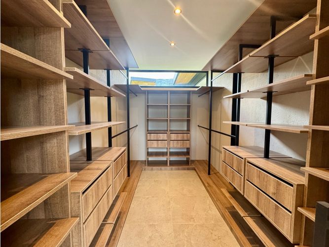 Casa de 3 alcobas en venta en Pantanillo, El Retiro, 345 m² · foto 12 de 20