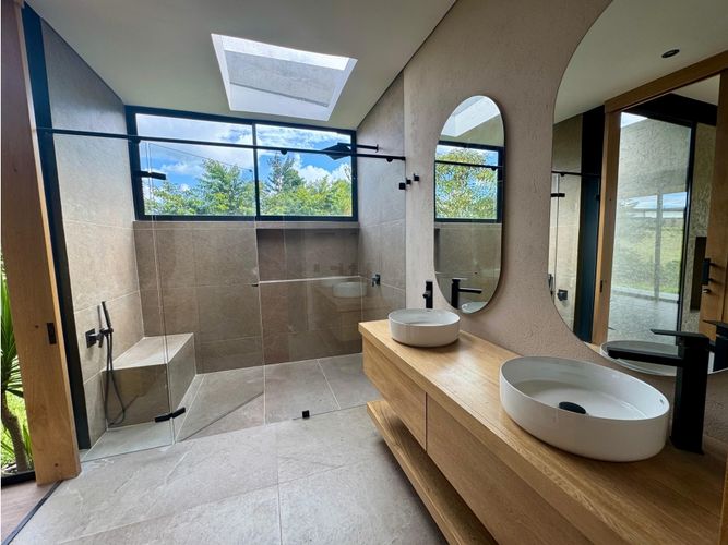 Casa de 3 alcobas en venta en Pantanillo, El Retiro, 345 m² · foto 13 de 20