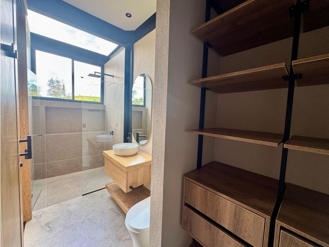 Casa de 3 alcobas en venta en Pantanillo, El Retiro, 345 m² · foto 16 de 20