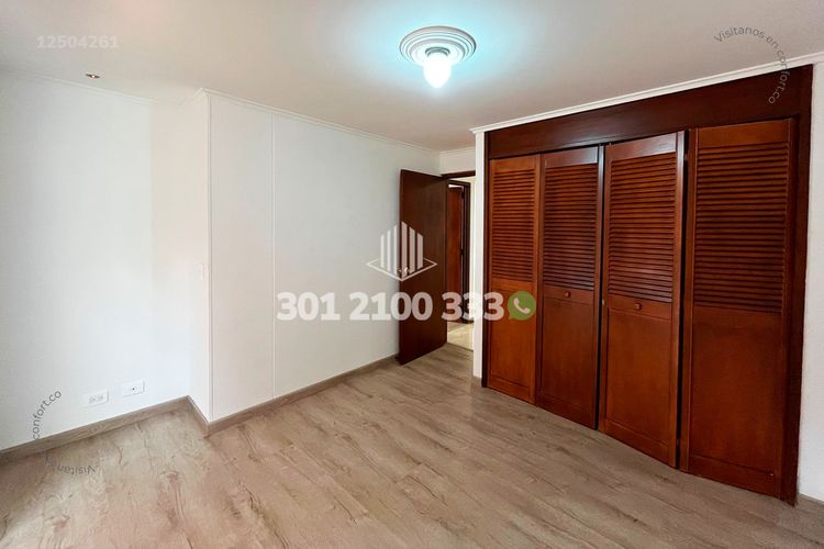 Apartamento de 3 alcobas en arriendo en Los Parra, Medellín, 256 m² · foto 21 de 24