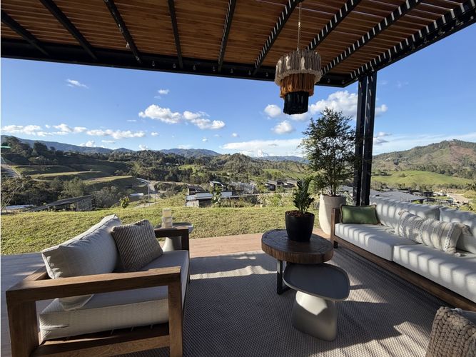 Casa de 3 alcobas en venta en El Portento, El Retiro, 189 m² · foto 3 de 24