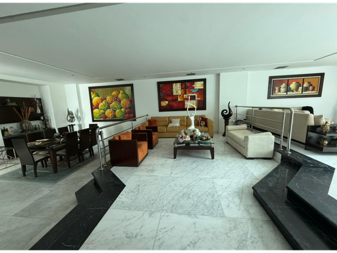 Casa de 4 alcobas en venta en Villa Campestre, Puerto Colombia, 337 m² · foto 2 de 24