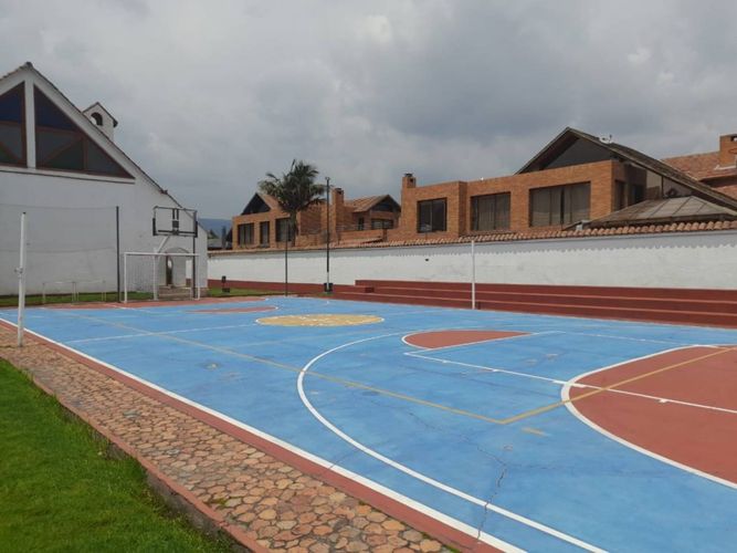 Casa de 4 alcobas en venta en San Jose De Bavaria, Bogotá, 176 m² · foto 8 de 24