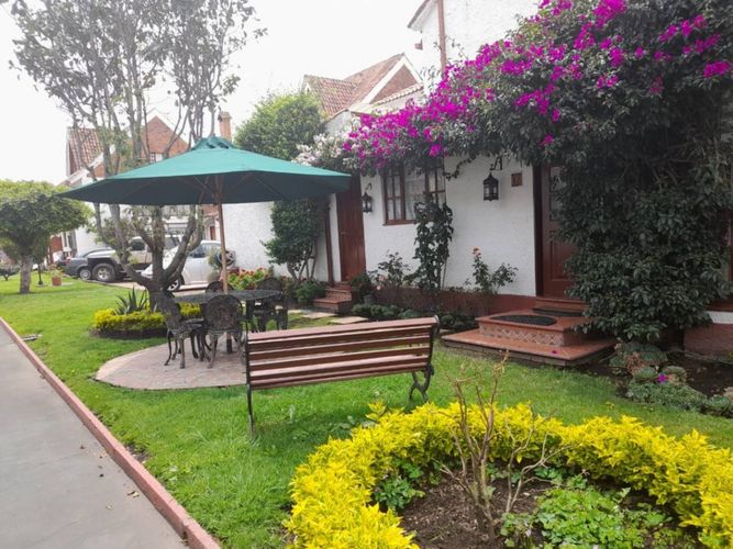 Casa de 4 alcobas en venta en San Jose De Bavaria, Bogotá, 176 m² · foto 9 de 24